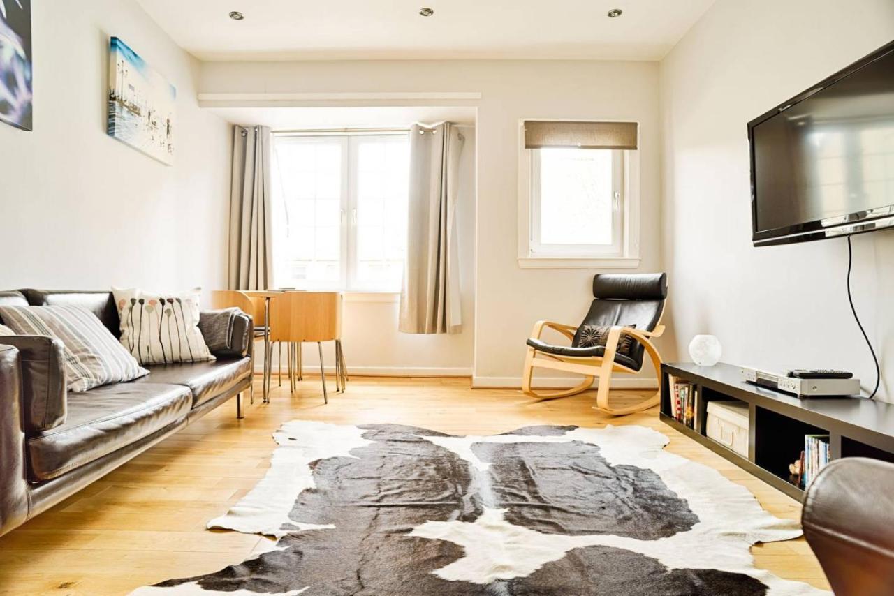 Joivy Bright Royal Mile Apartment Edimburgo Exterior foto